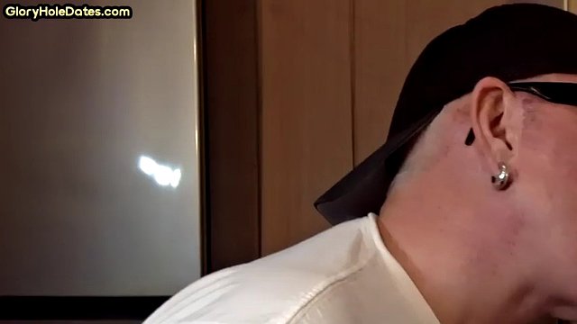 Homemade gloryhole DILF sucks a white cock at home
