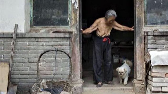 Hot Amateur Granny Pictures in Slideshow
