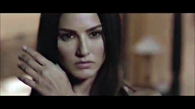 Sunny leone hot sexy romantic untold scene 18